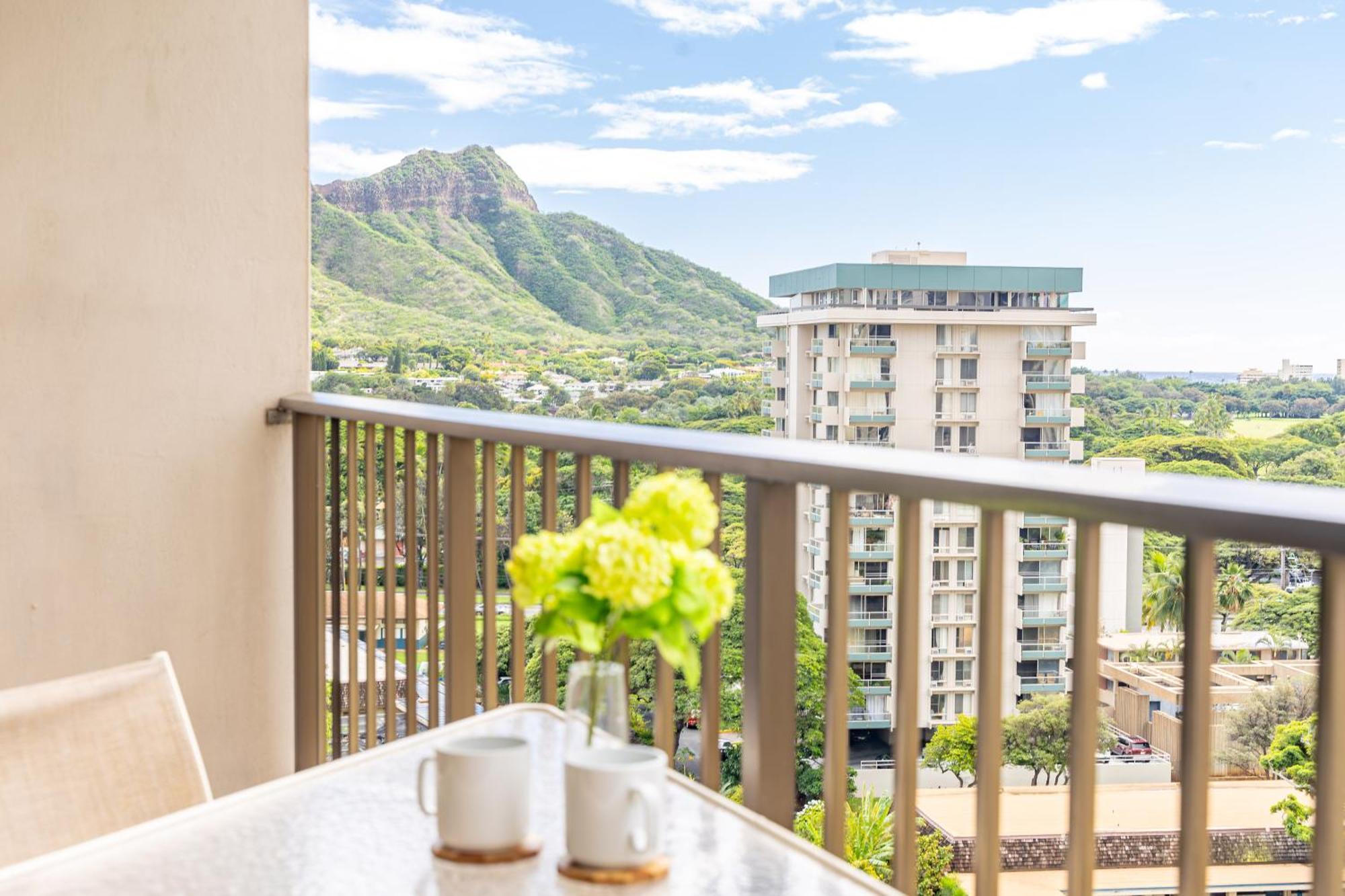 Cozy & Diamond Head View At Waikiki With Parking Apartment Honolulu Exterior photo